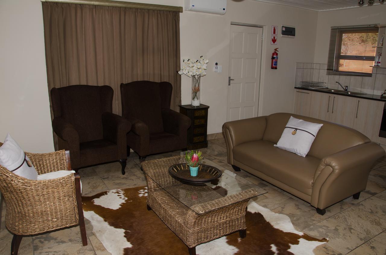 Kgalagadi Lodge Askham Екстер'єр фото