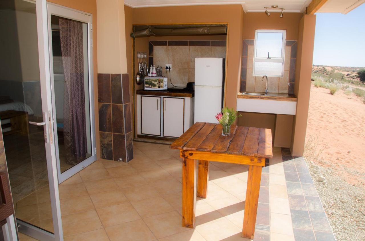 Kgalagadi Lodge Askham Екстер'єр фото